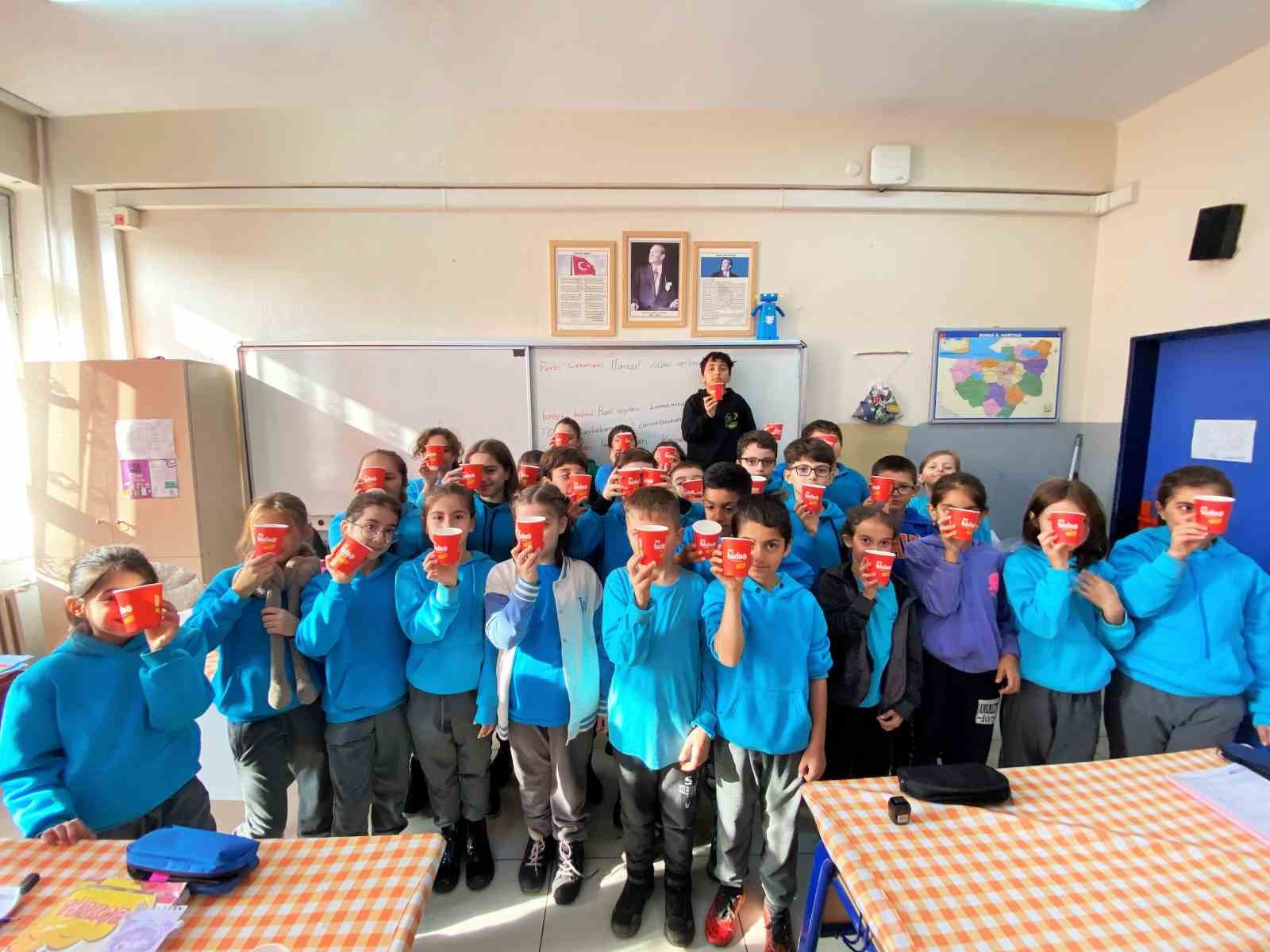 Bursa’da öğrenciler için sıcak ve doğal çorba desteği