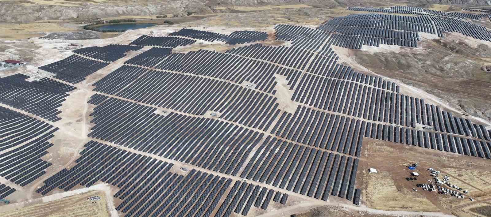 Türk Telekom Sivas’taki GES yatırımını 5G ile İstanbul’dan açtı