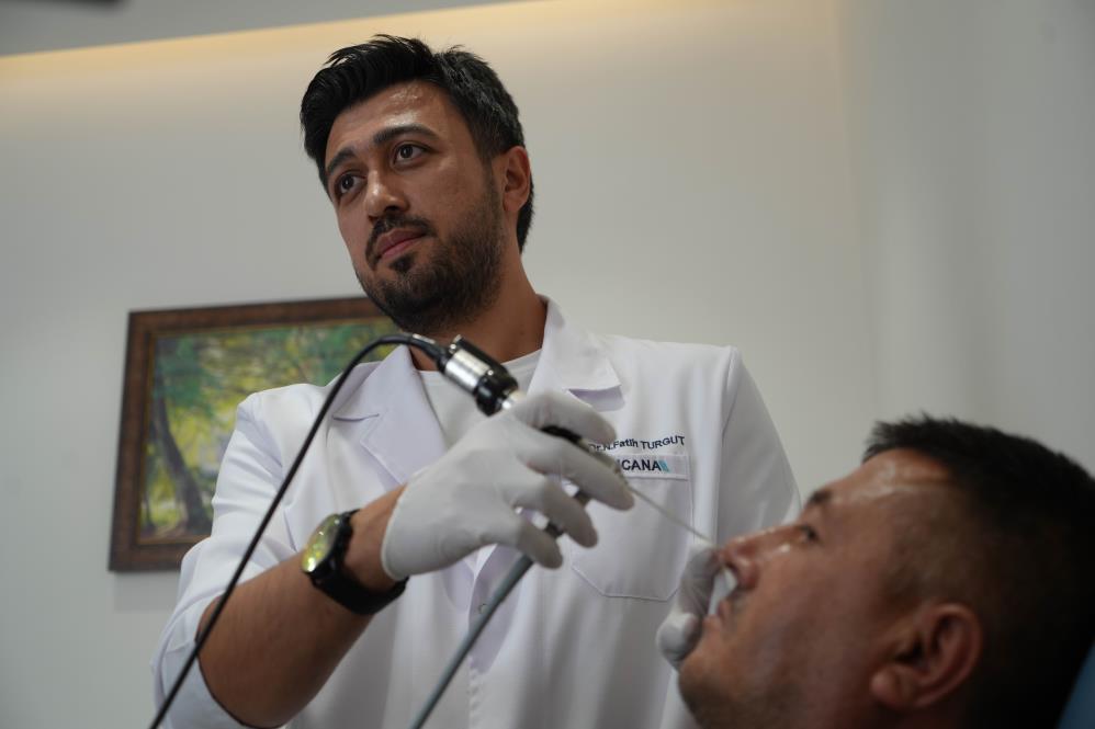 Protez gözü hayatını kabusa çevirdi