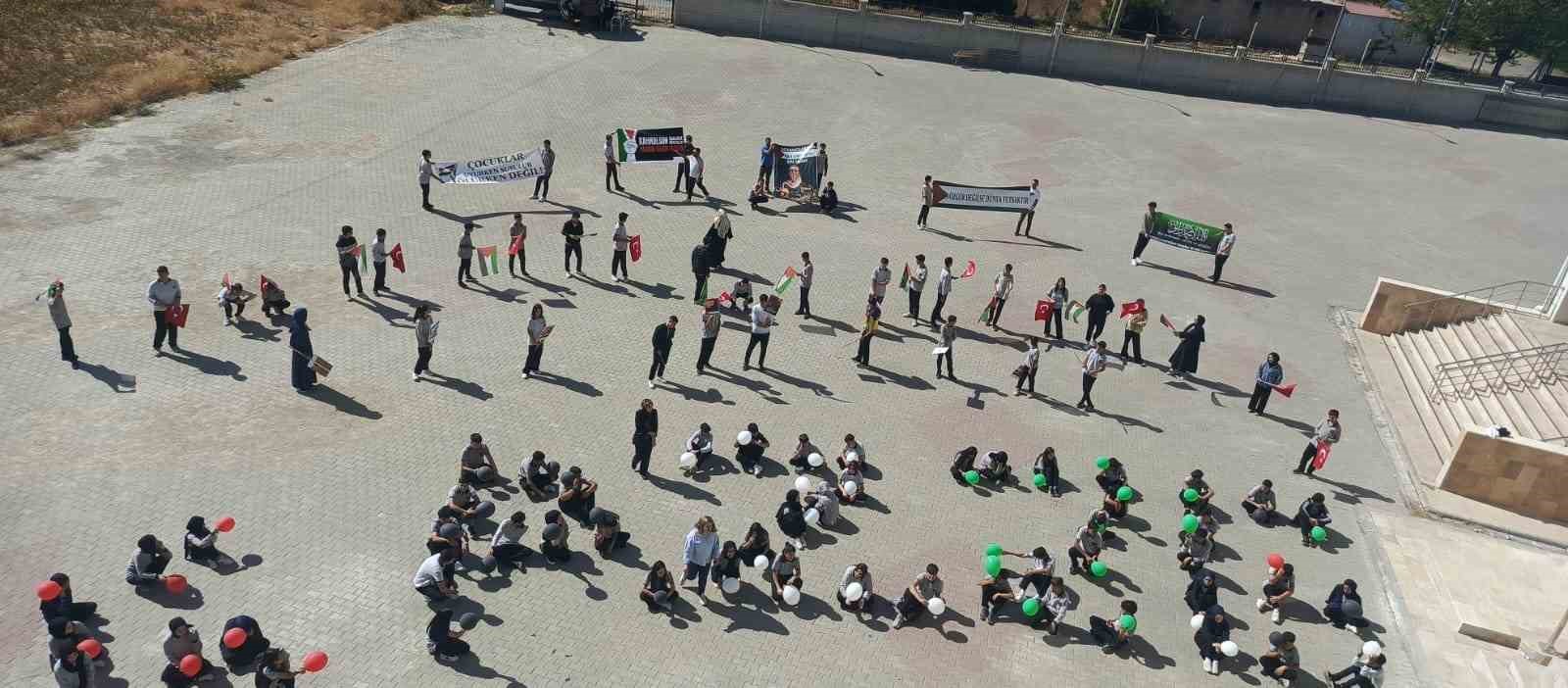 Elazığ&rsquo;da &ouml;ğrencilerden Filistin&rsquo;e destek
