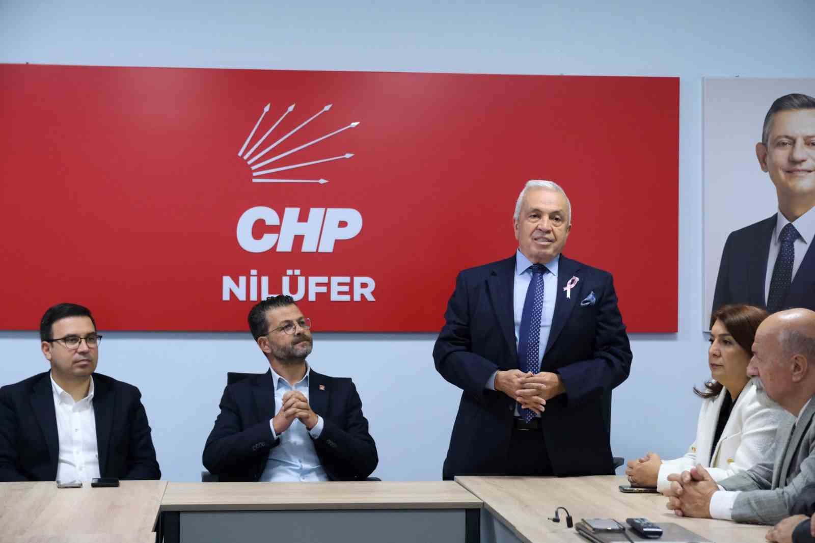 Başkan Şadi &Ouml;zdemir&rsquo;den CHP Nil&uuml;fer İl&ccedil;e Y&ouml;netimine hayırlı olsun ziyareti
