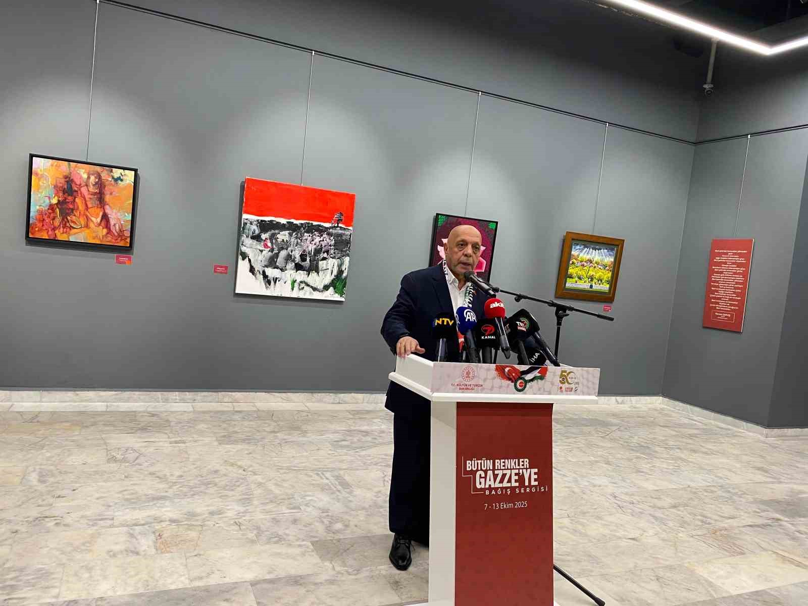 ‘’Bütün Renkler Gazze’ye’ Bağış Sergisi sanatseverlerle buluştu