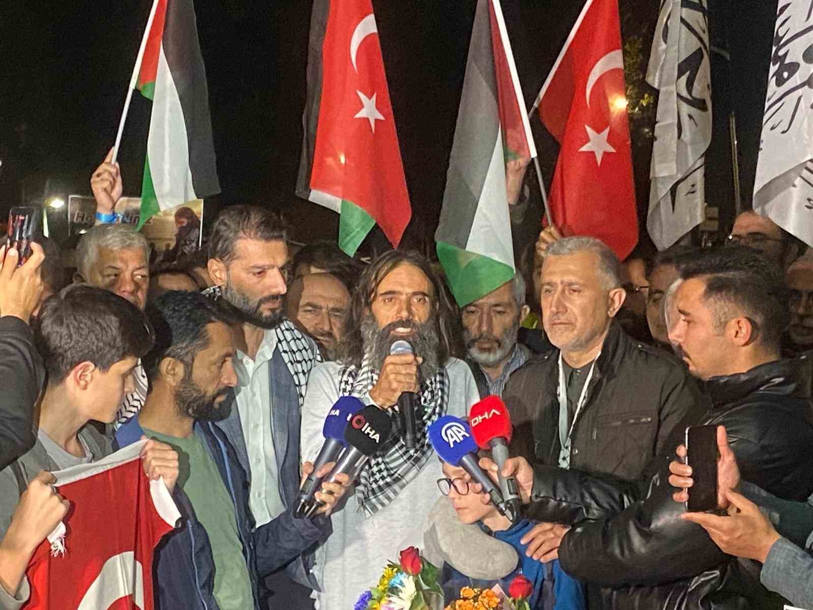 Sumud Filosu&rsquo;nda bulunan aktivist Zeynel Abidin &Ouml;zkan: "Gazze&rsquo;ye yaklaşabildiğimiz en son noktaya kadar da yaklaştık"
