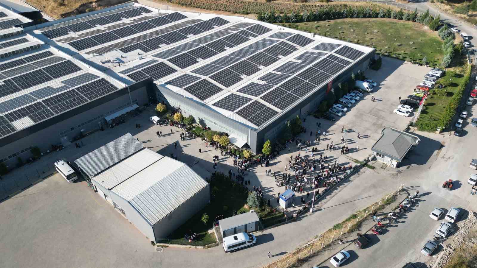 Türkiye’nin dev sanayi kuruluşunda üretim durdu