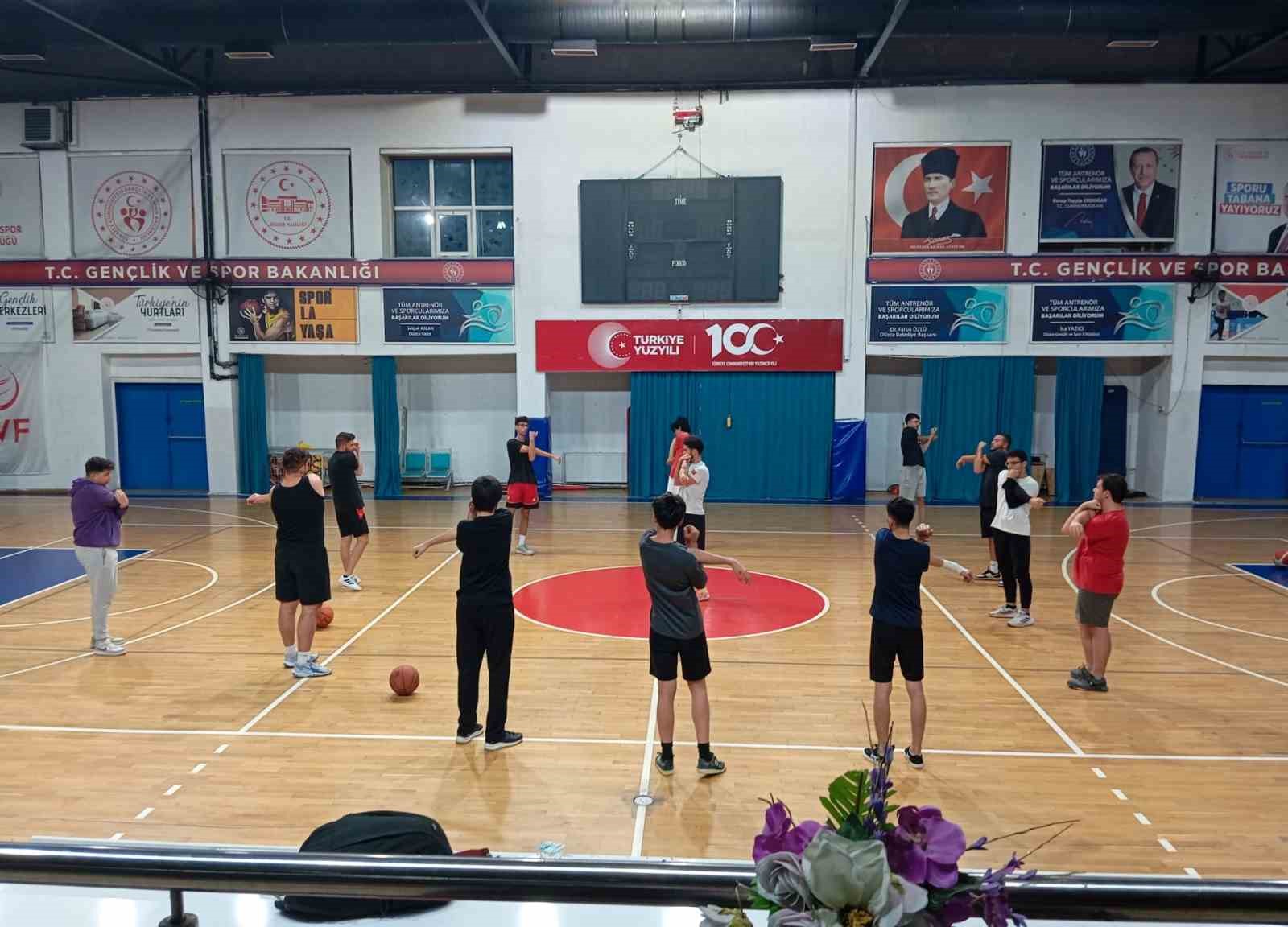 Yurtlarda sporcu se&ccedil;meleri başladı
