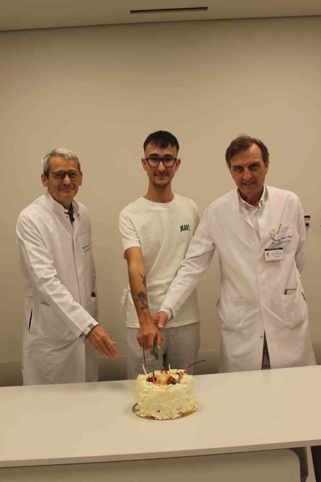 Böbreği ile oğluna ikinci kez hayat verdi