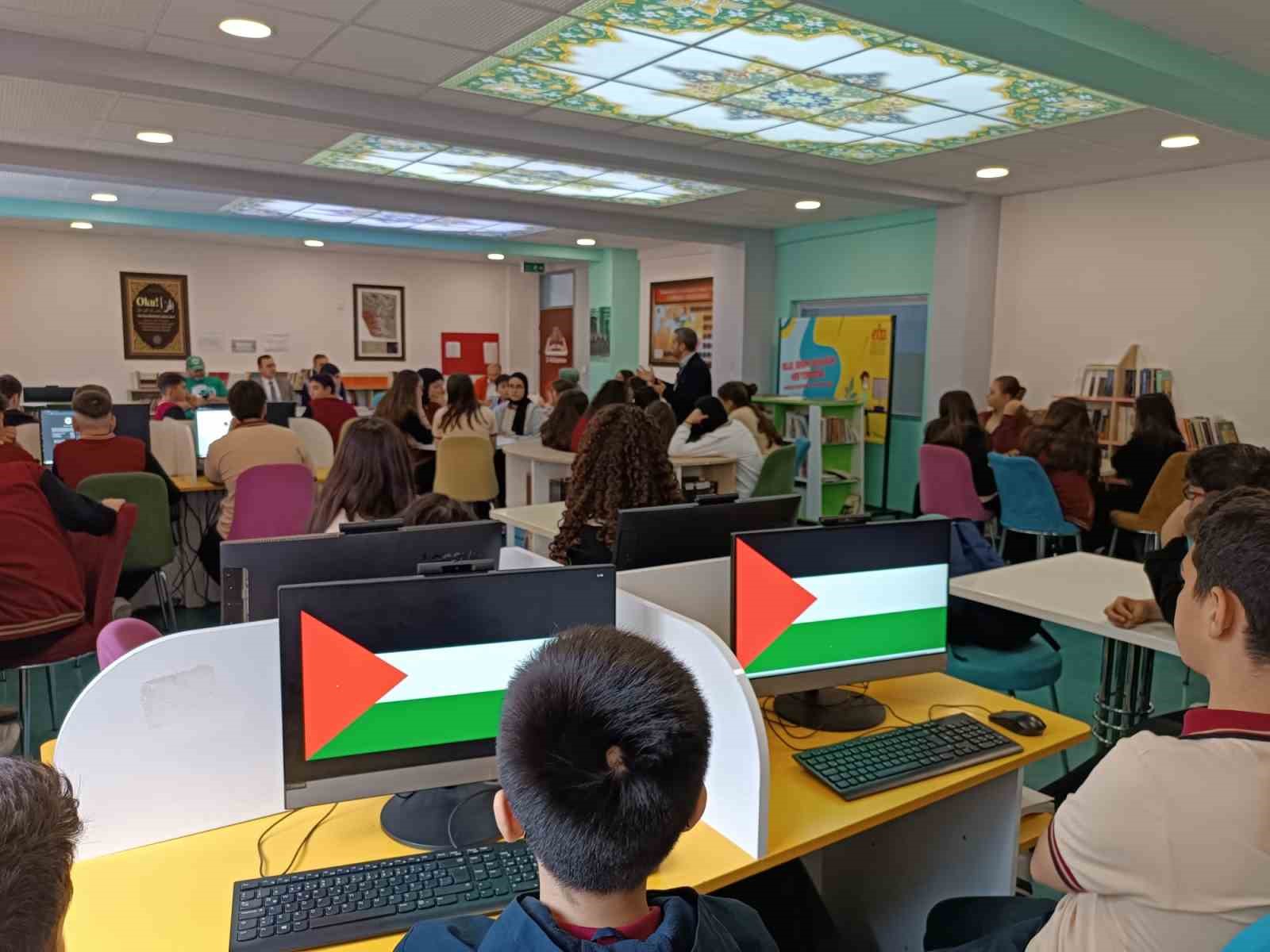 &Ouml;ğrencilerden Gazze&rsquo;ye anlamlı destek
