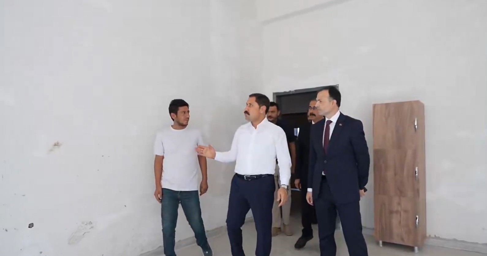 Payas&rsquo;ta 2 okulun inşaatında sona gelindi
