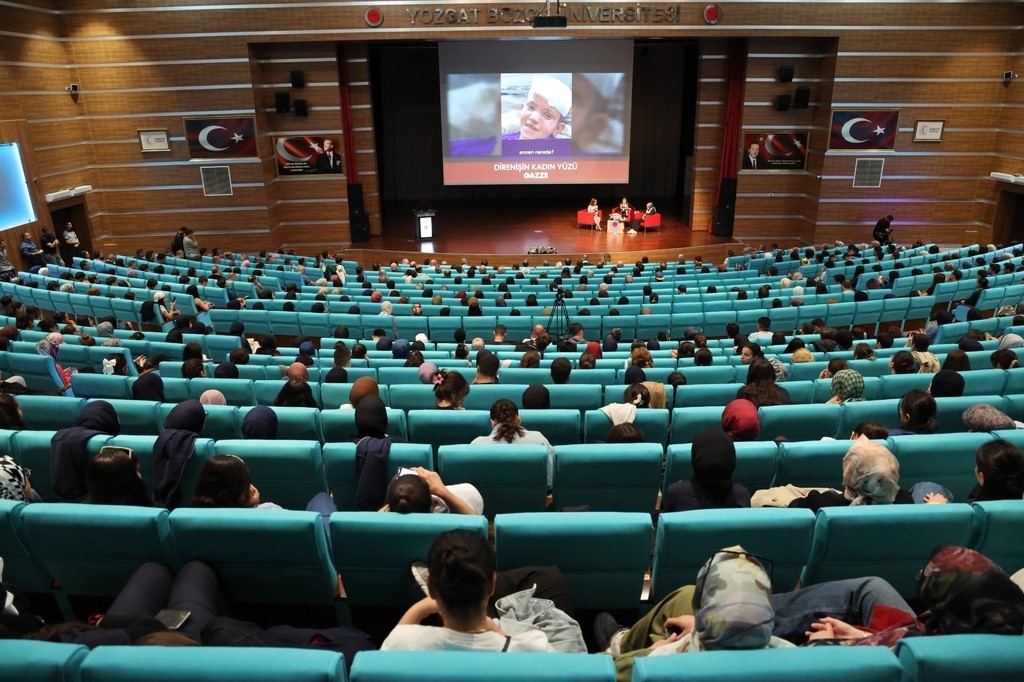 BARÜ ile YOBÜ iş birliğinde anlamlı panel: "Direnişin Kadın Yüzü: Gazze"
