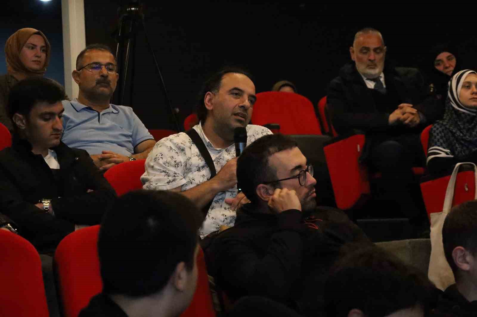 OSM’de Sakaryalılara Gazze’yi anlattı