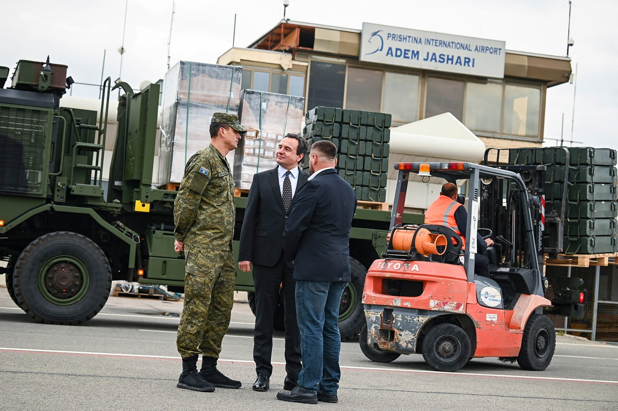 Kosova, binlerce Türk üretimi kamikaze İHA teslim aldı