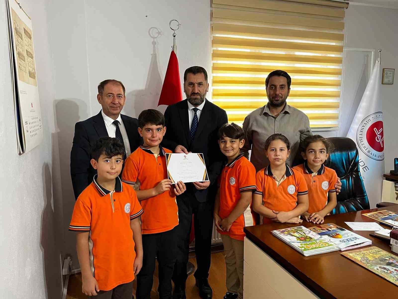 Darende’de ilkokul öğrencilerinden Gazze ve Filistin’e anlamlı destek