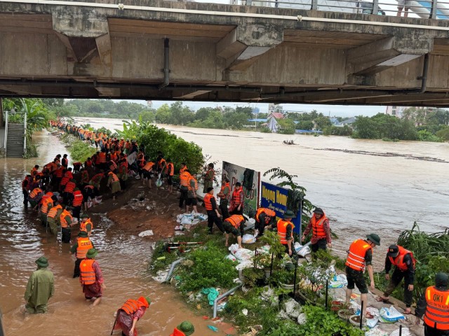 Vietnam’da Matmo Tayfunu bilançosu: 8 ölü, 5 yaralı