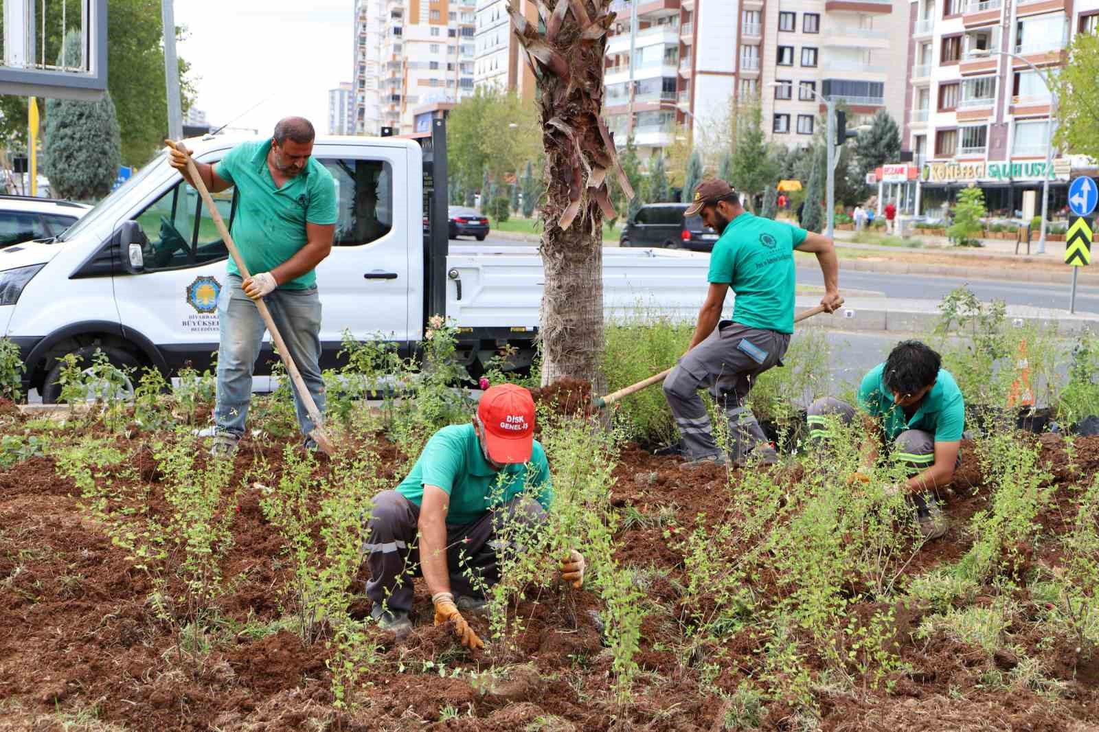 Diyarbakır’da üstyapı çalışmaları