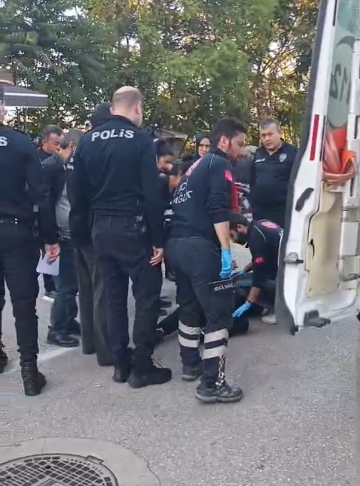 Bursa’da otomobilin çarptığı öğrenci yaralandı