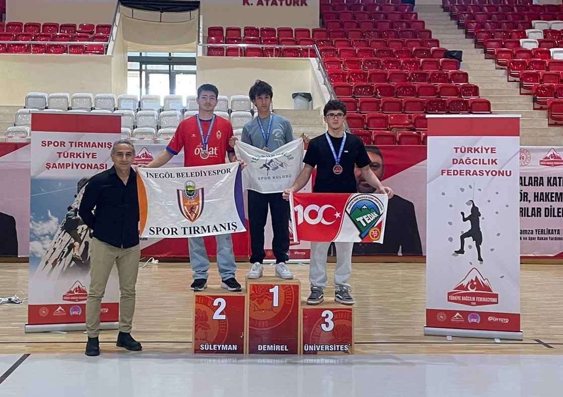 Tırmanışta İneg&ouml;l Belediyespor r&uuml;zgarı
