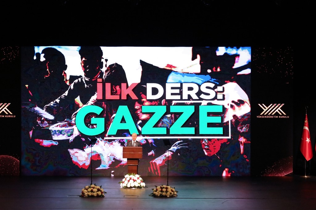 BARÜ Rektörü Akkaya Akademik Yıl açılış törenine katıldı