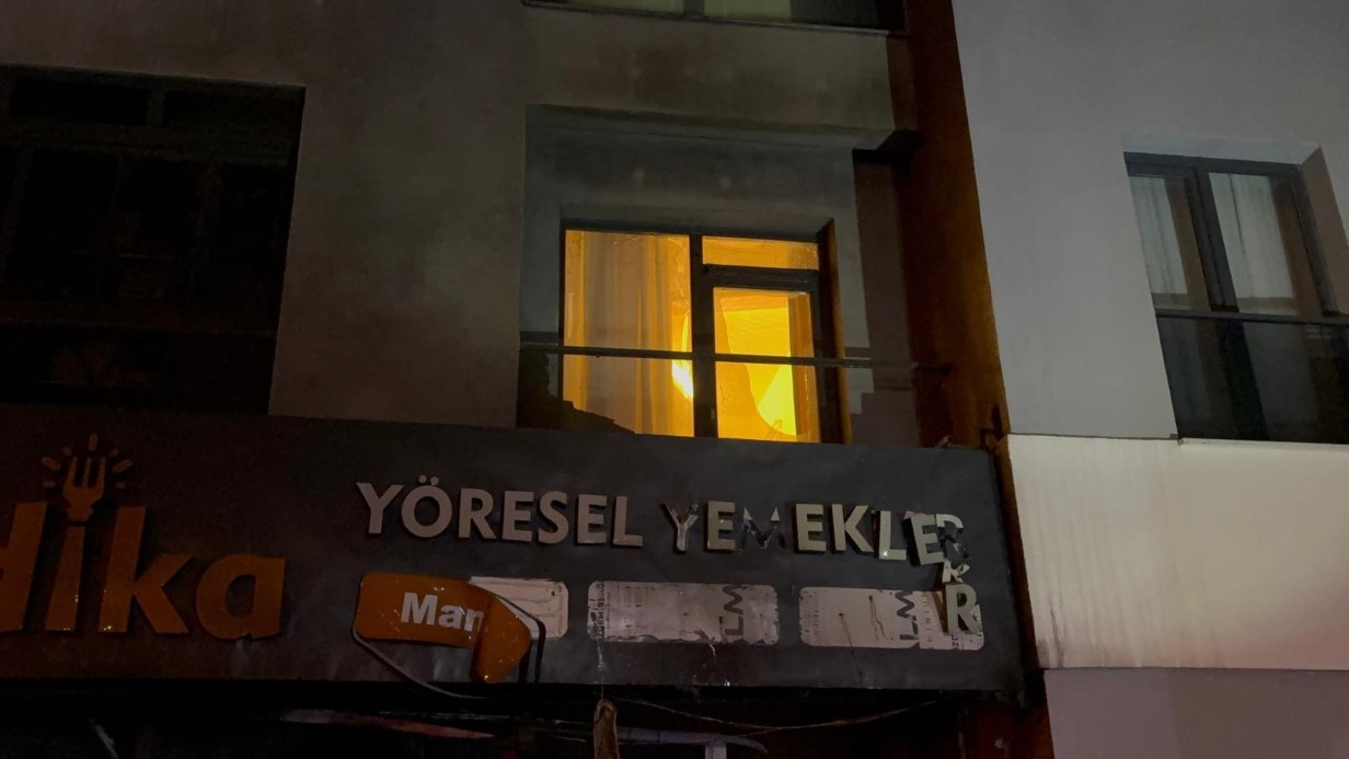 Restoranda çıkan yangın korkuttu