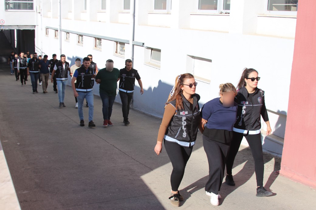 Adana’da sahte tapu vurgunu: 80 milyonluk dolandırıcılık şebekesi çökertildi