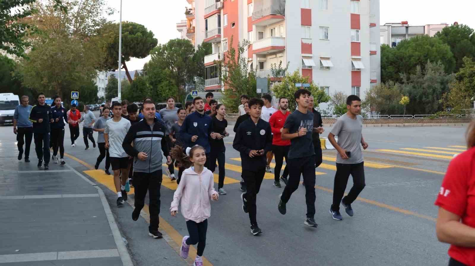 Aydın’da ’Halk Koşusu’ etkinliği gerçekleştirildi