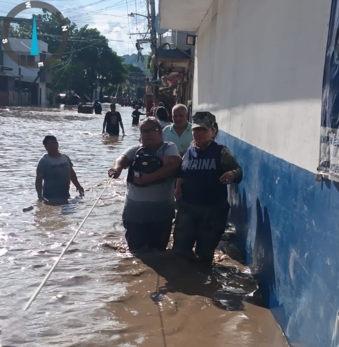 Meksika'da sel felaketi: 27 ölü