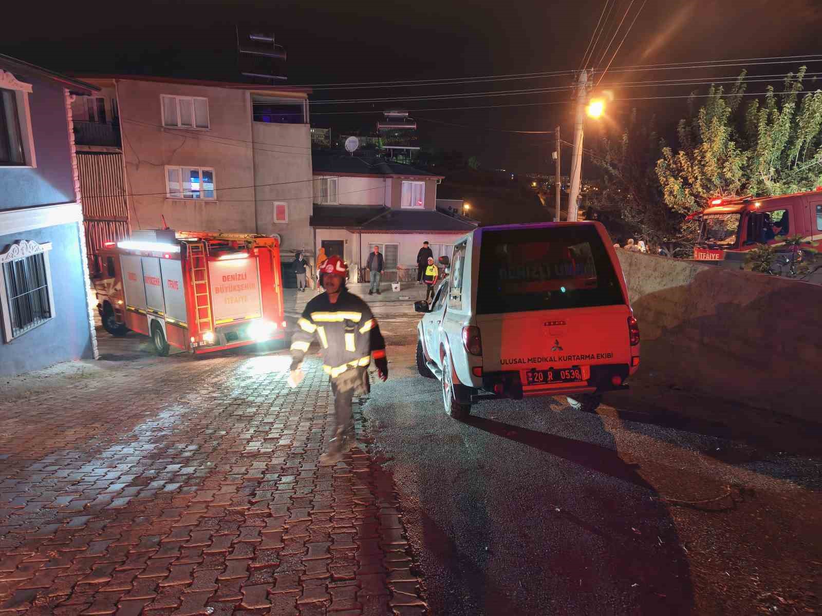 Düğün hazırlığı yapılan evin tavanı çöktü: 6 yaralı