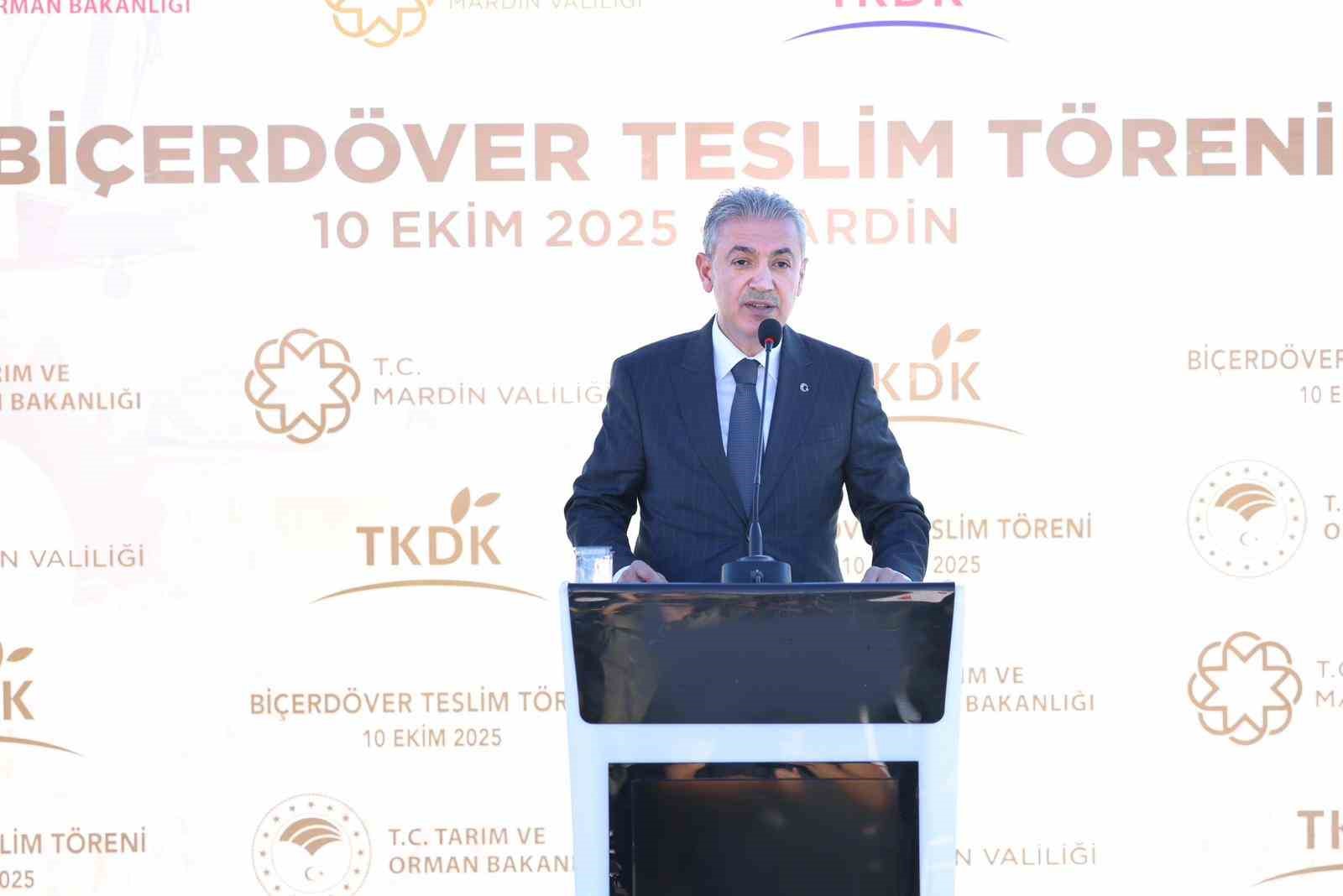 Mardin’de 16 kooperatife biçerdöver desteği
