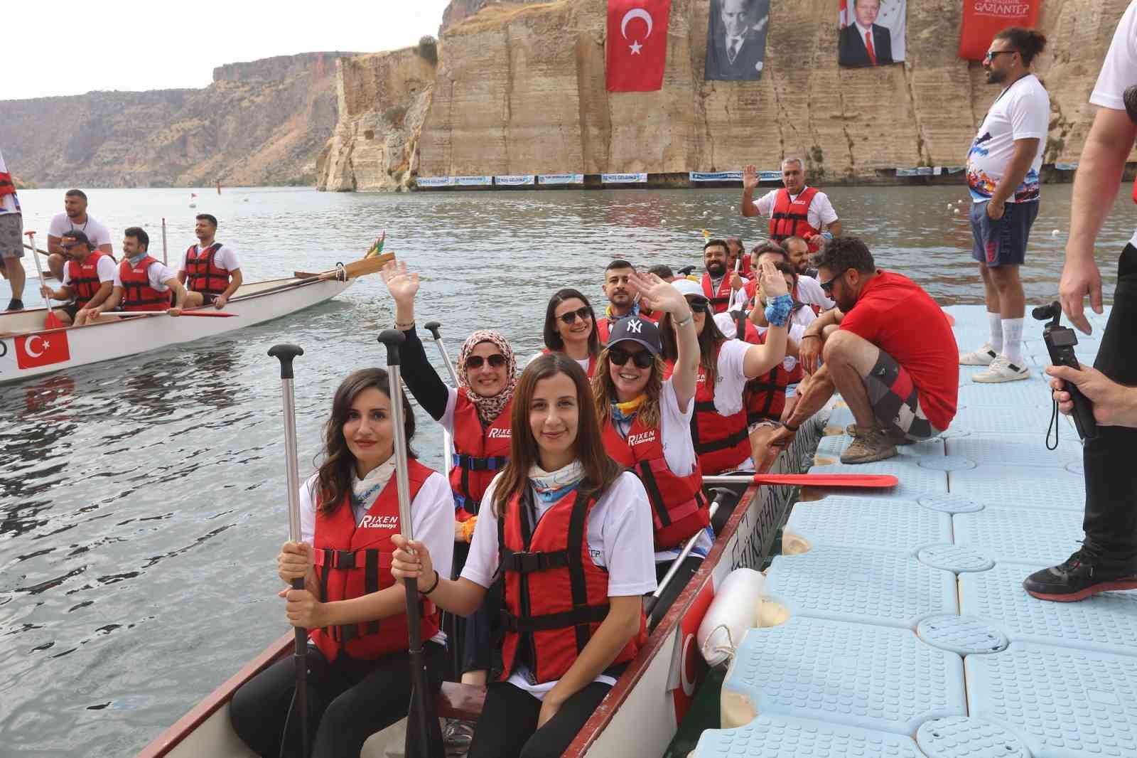 Fırat’ın incisi Rumkale’de Su Sporları Festivali coşkusu