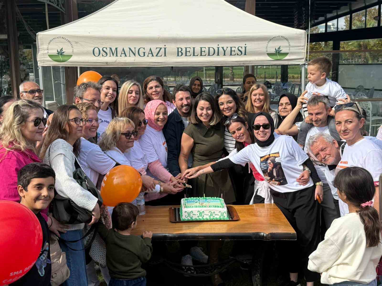 Balonlar şampiyon Çağan Ata için gökyüzüyle buluştu