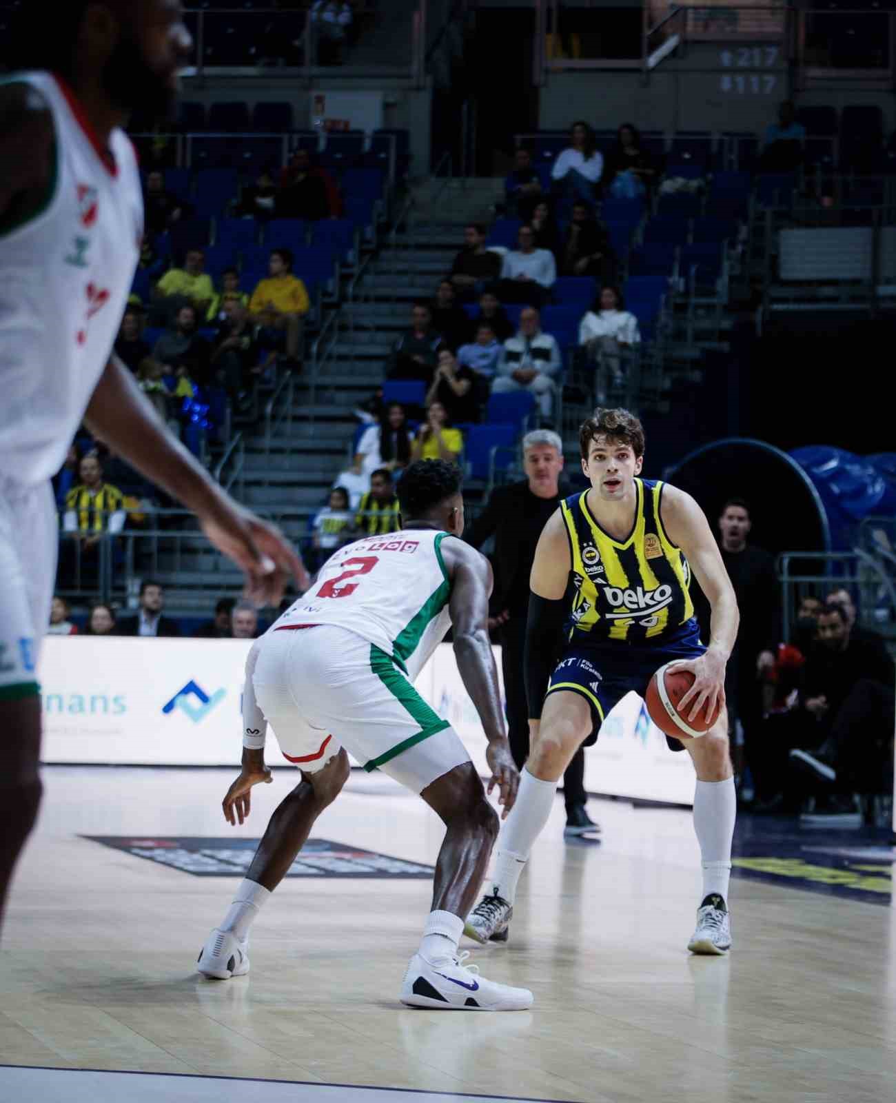 Karşıyaka Basketbol dışarıda kayıp

