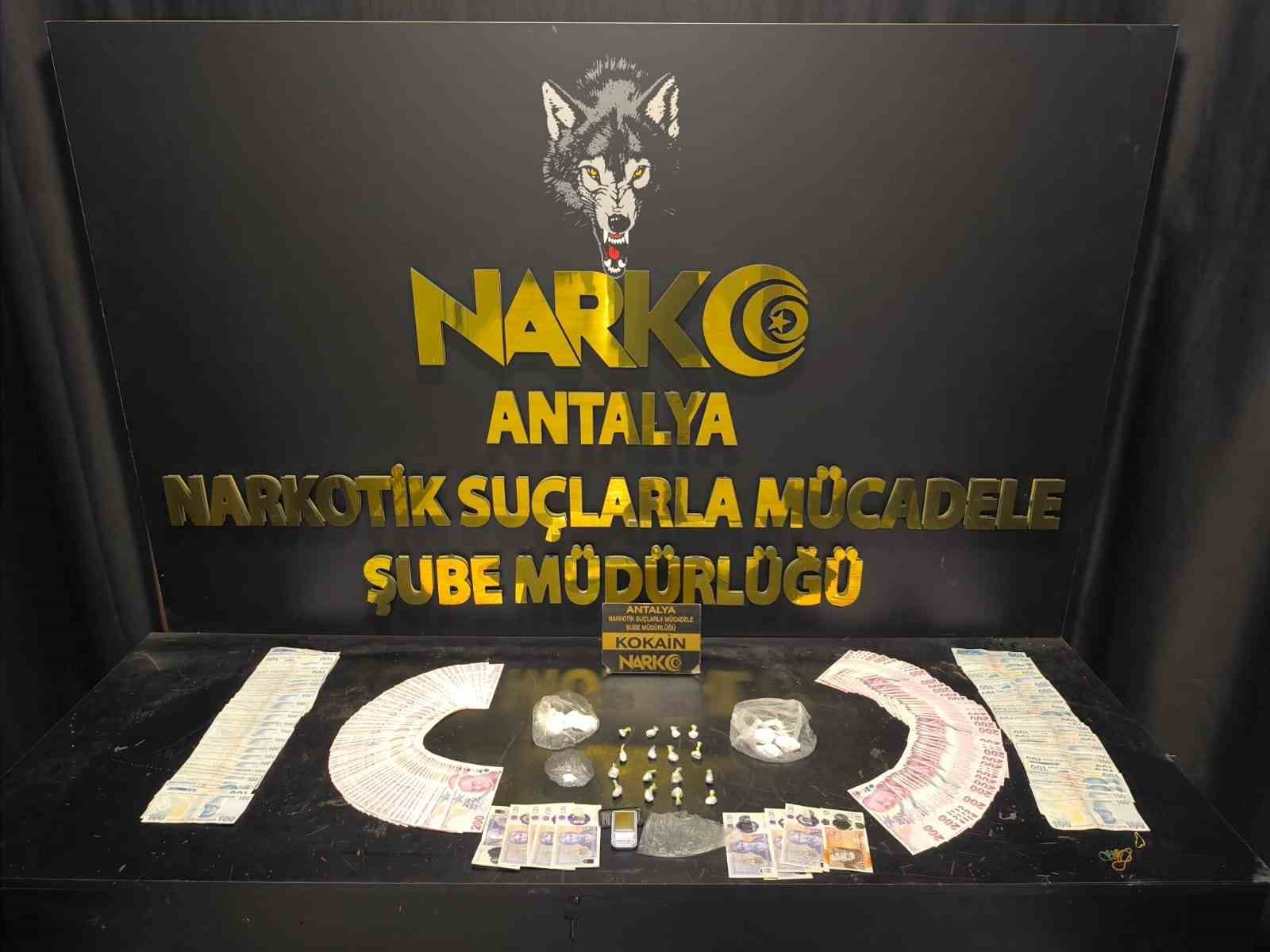 Antalya&rsquo;da son 1 haftada uyuşturucu su&ccedil;undan 19 kişi tutuklandı
