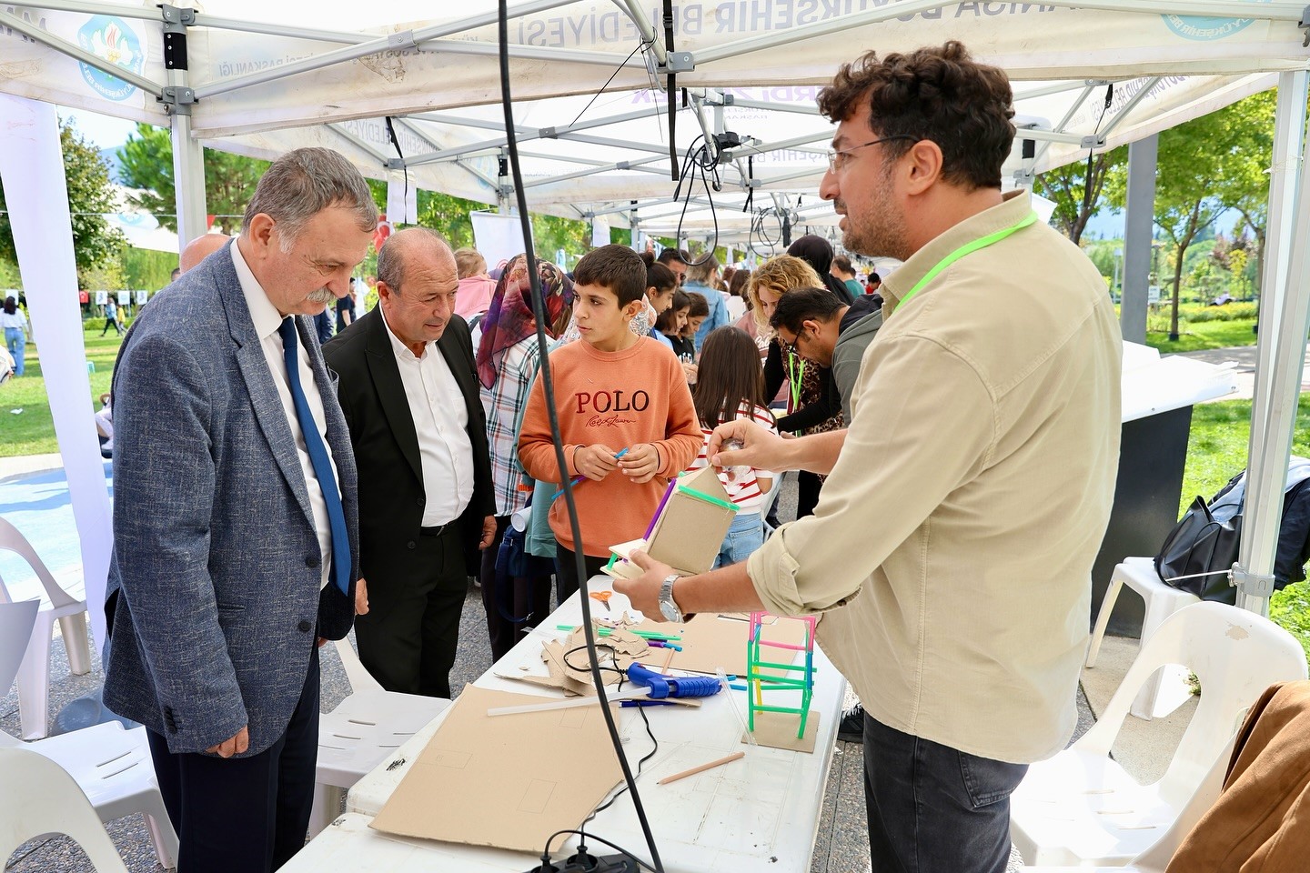 MANİFEST&rsquo;te 30 bin &ouml;ğrenci bilimin farklı y&ouml;nlerini keşfetti
