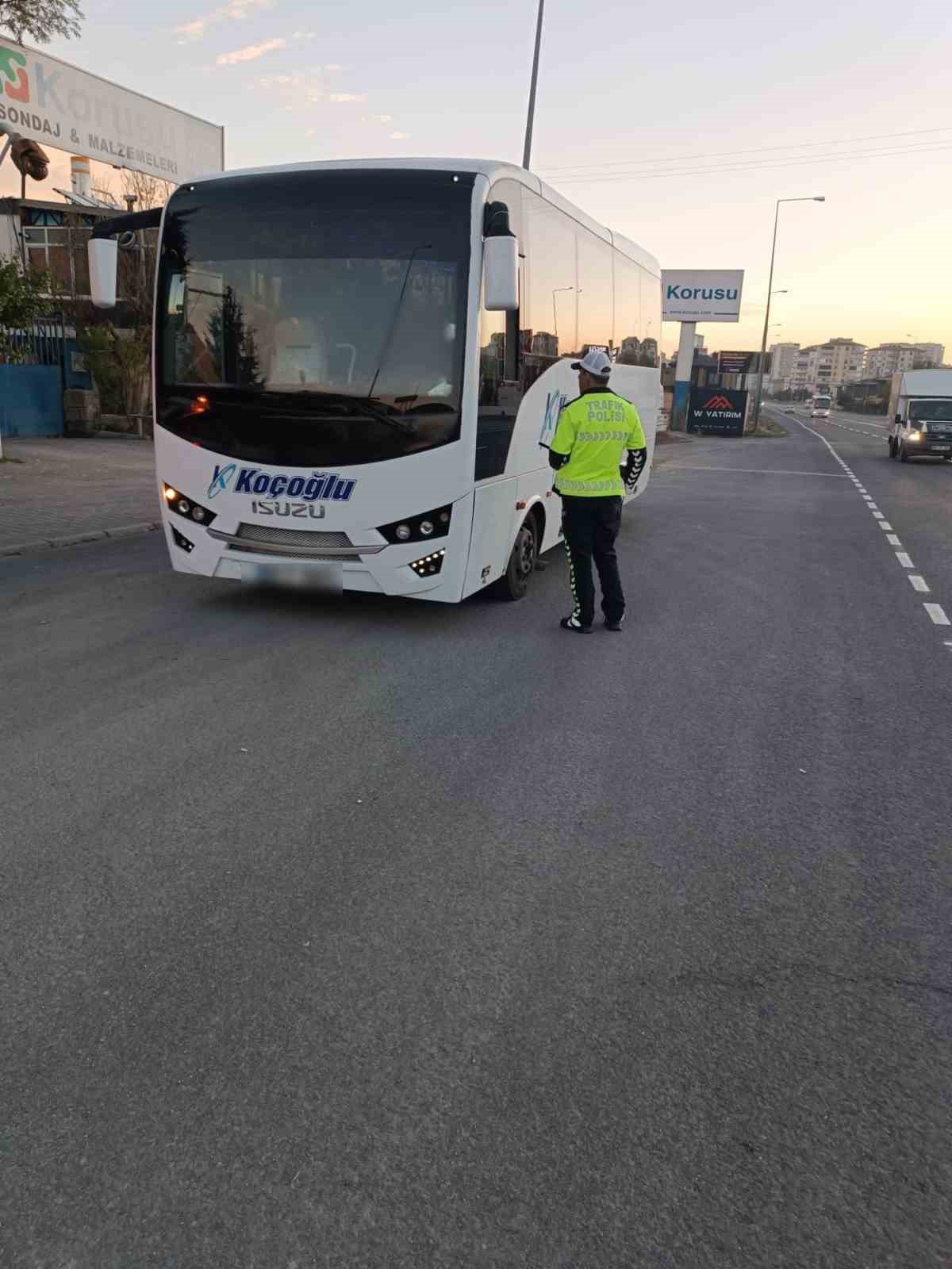 Kayseri’de personel servislerine denetim: 95 servis kontrol edildi