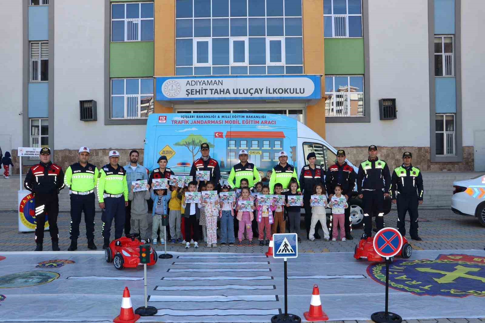 Öğrencilere tanıtım ve bilgilendirme etkinliği düzenledi