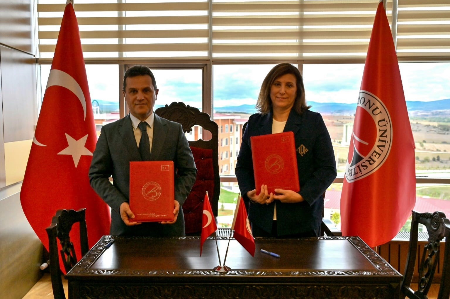 &Uuml;niversite &ouml;ğrencileri bu programla istihdam edilecek
