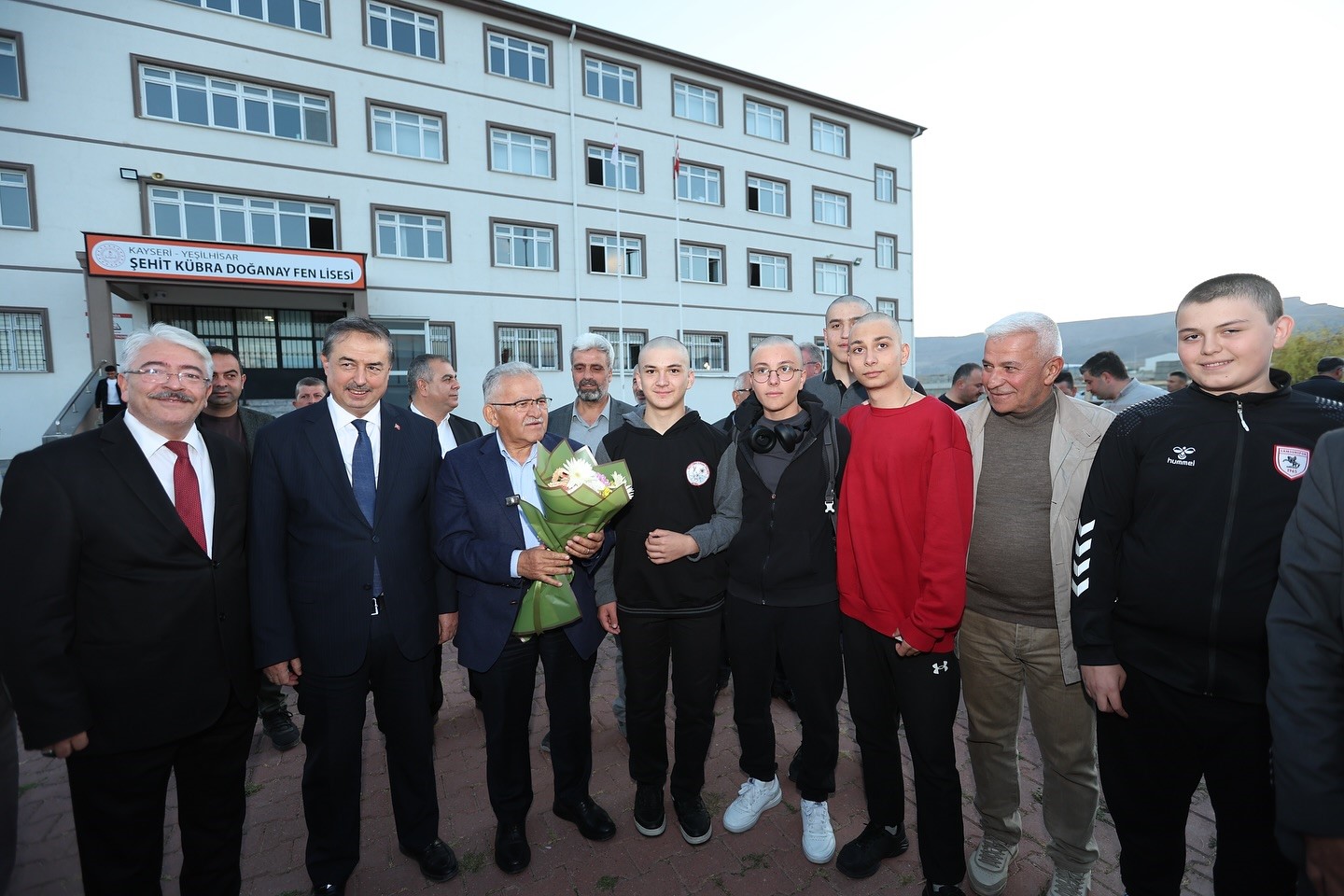 Büyükkılıç’tan Yeşilhisar’daki katı atık transfer istasyonu ve fen lisesine ziyaret