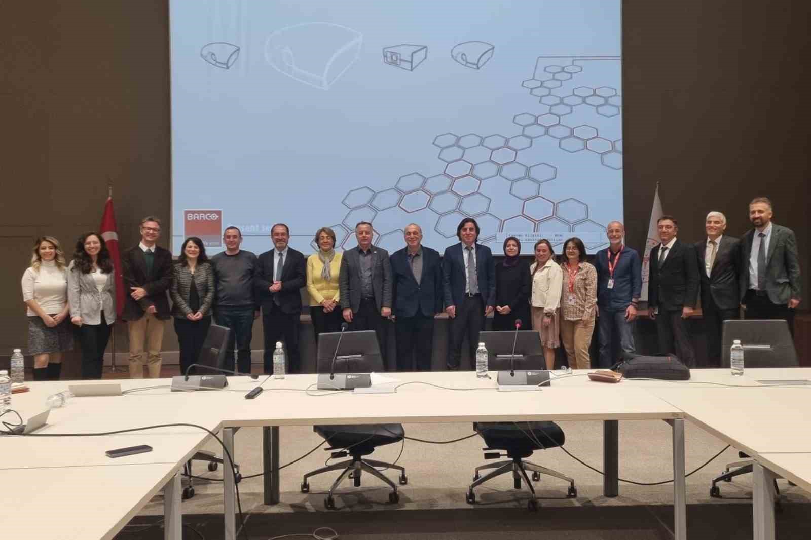 ALK&Uuml;&rsquo;l&uuml; profes&ouml;re &ouml;nemli g&ouml;rev
