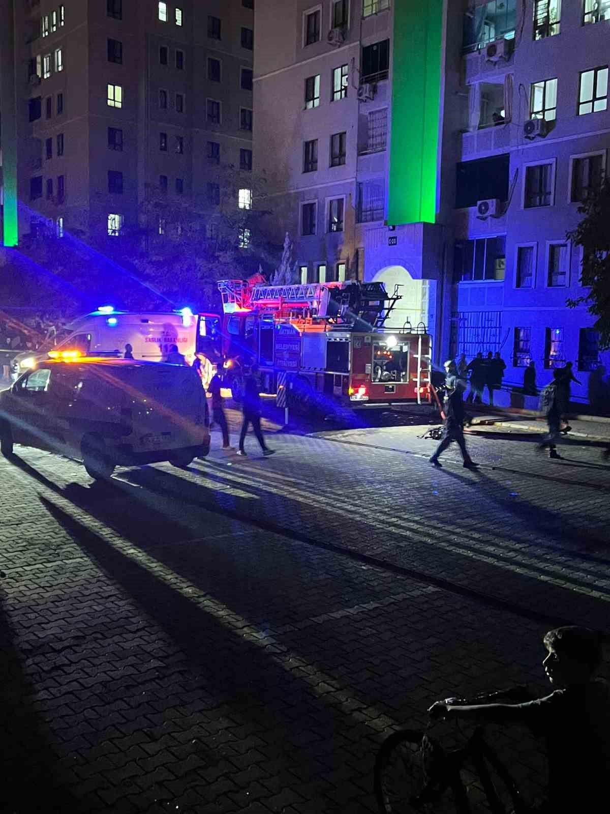 Batman&rsquo;da ev yangını: 77 yaşındaki yatalak hasta hayatını kaybetti
