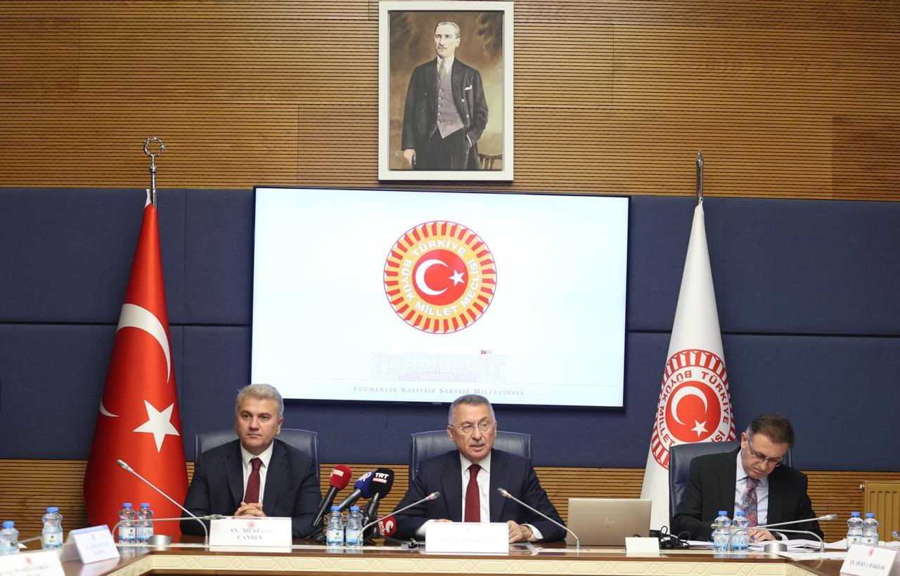 TBMM Dışişleri Komisyonu Başkanı Oktay: "SDG’nin Suriye ile bütünleşmesinin en kısa zamanda gerçekleşmesi gerekmektedir"
