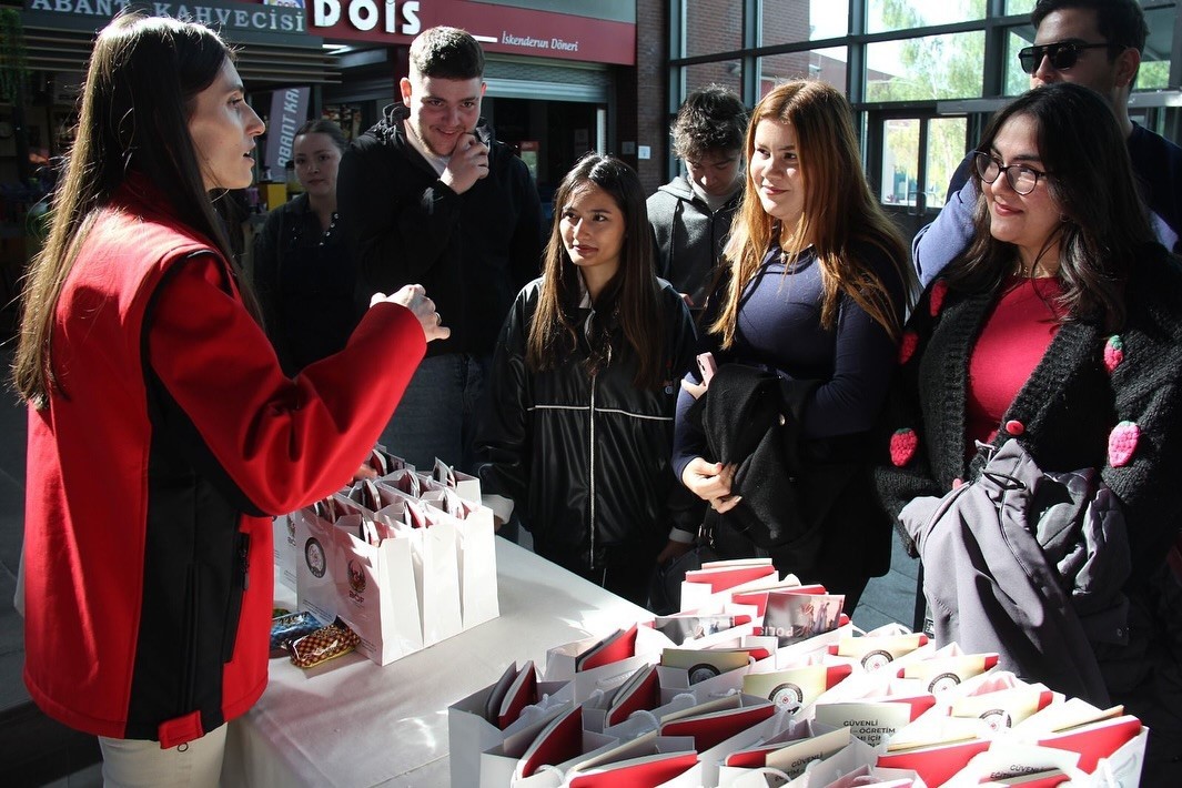 Üniversite öğrencilerine ’terör’ uyarısı
