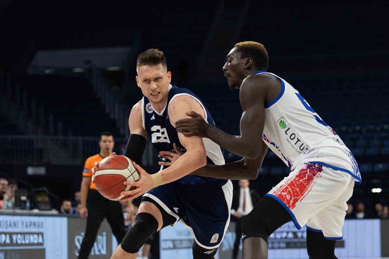 Basketbol S&uuml;per Ligi: B&uuml;y&uuml;k&ccedil;ekmece Basket: 81 - Bah&ccedil;eşehir Koleji: 96
