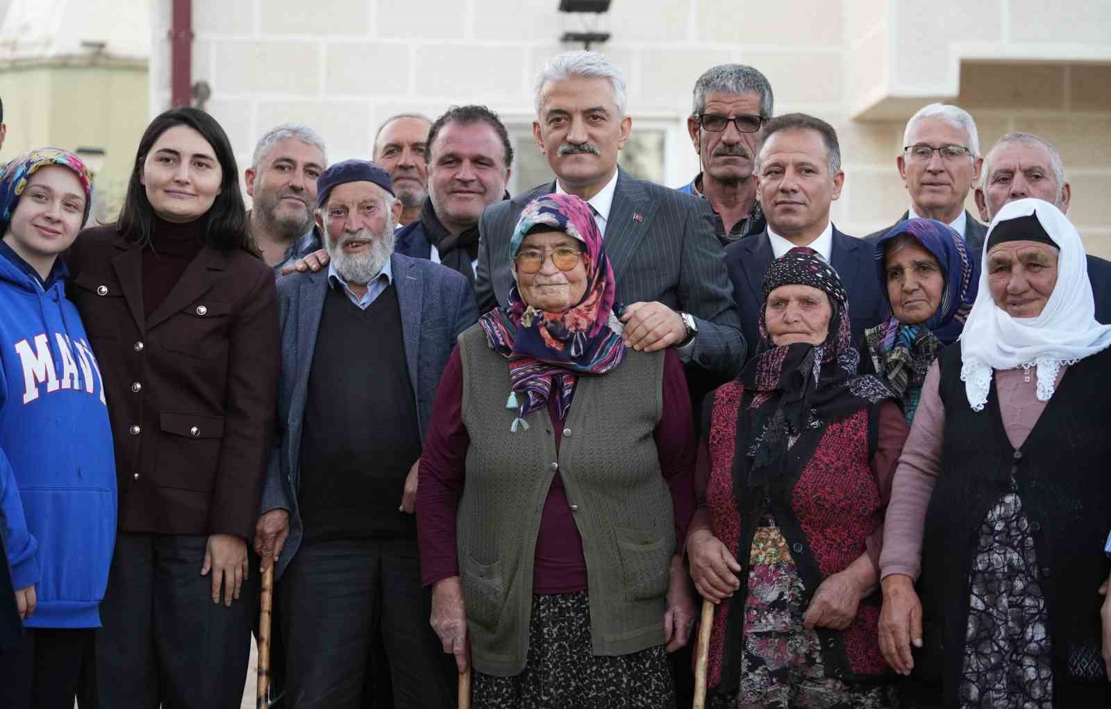 Kırıkkale’de köylere hizmet sürüyor: Yatırım tamamlandı, yüzler güldü