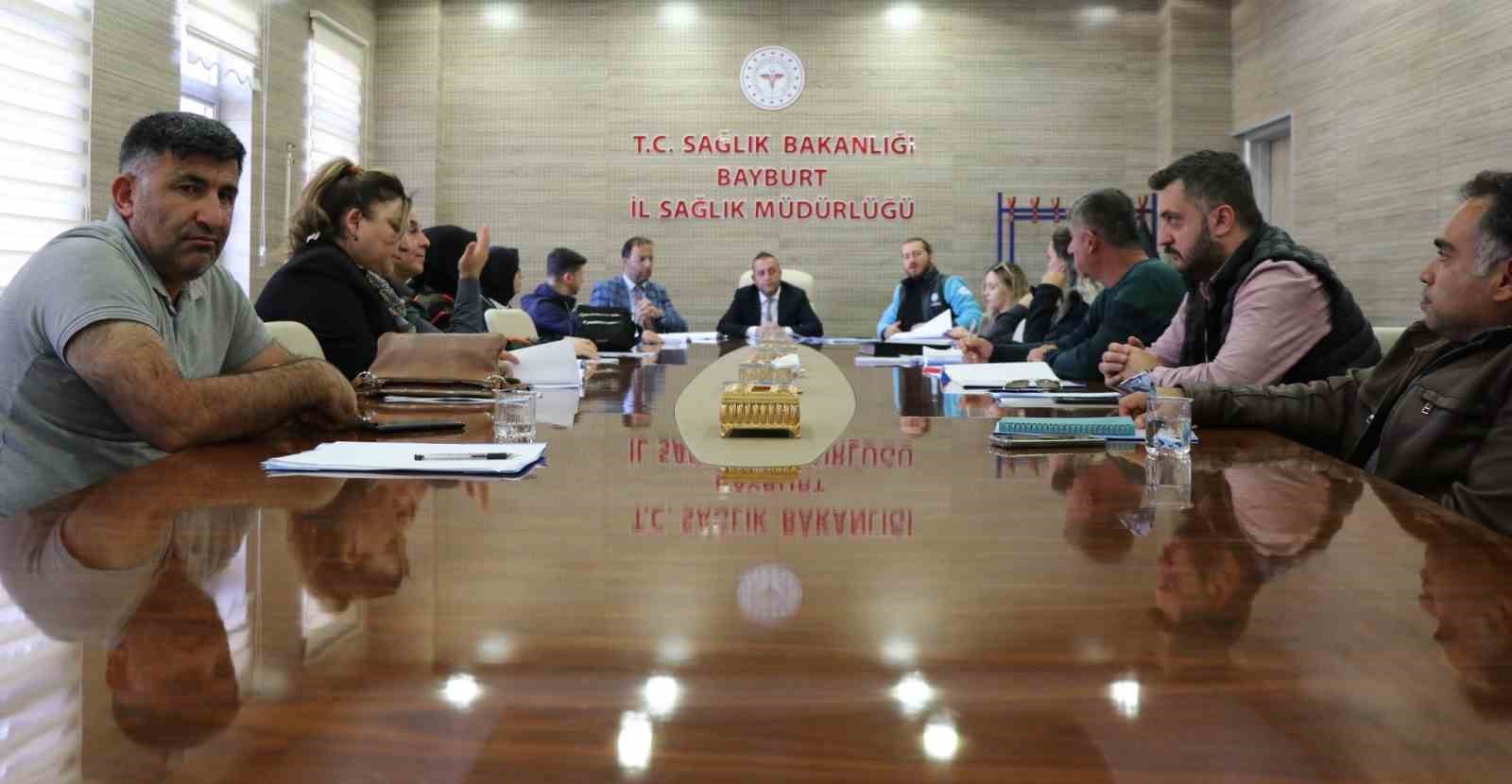 Bayburt Afet Sağlık Grubu saha tatbikatı öncesi bilgilendirildi