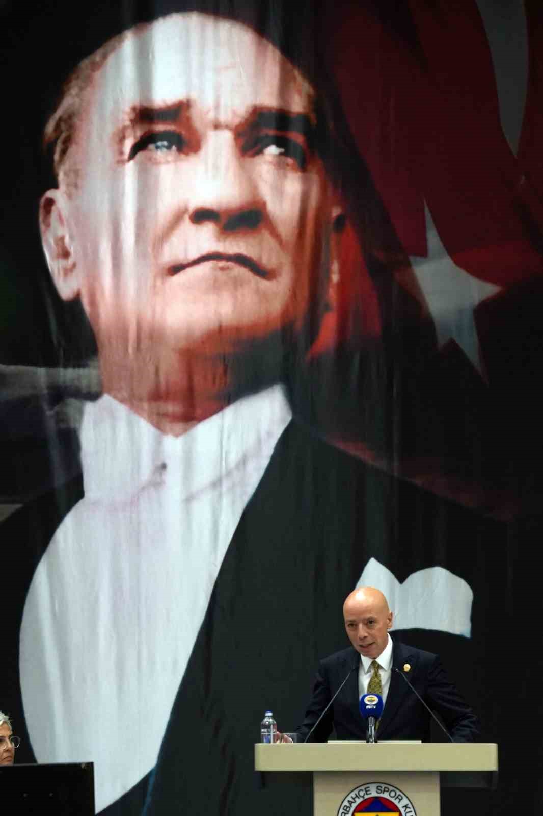 Murat Salar: "Fenerbah&ccedil;e&rsquo;nin hi&ccedil;bir şekilde y&ouml;netilemez bor&ccedil; sorunu yoktur"
