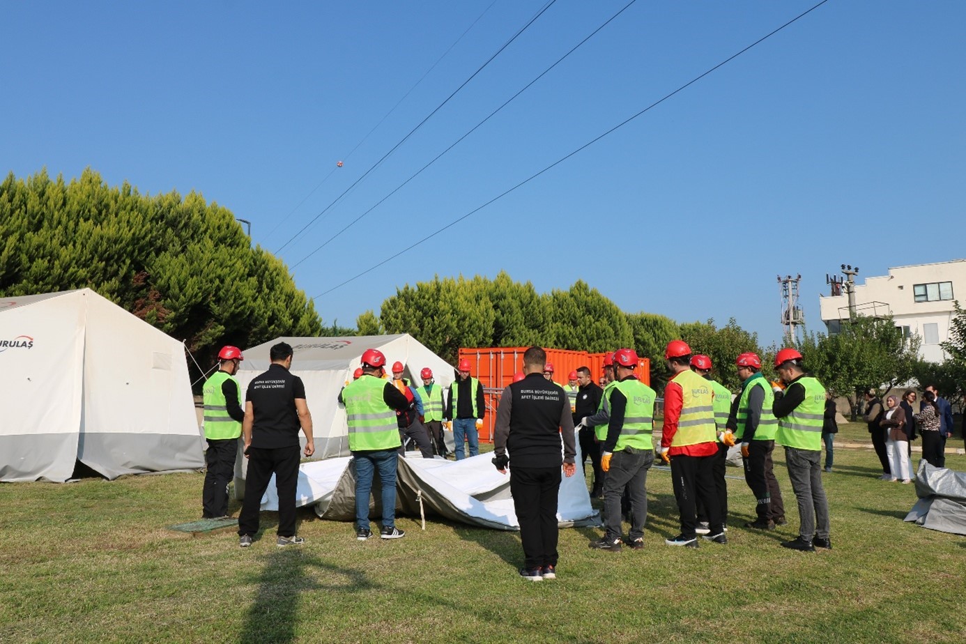 Burulaş afetlere hazırlıkta g&uuml;c&uuml;n&uuml; artırıyor
