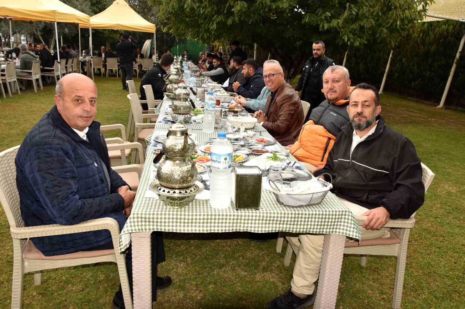 Manisa Amat&ouml;r Kul&uuml;pler Birliği&rsquo;nden dayanışma buluşması
