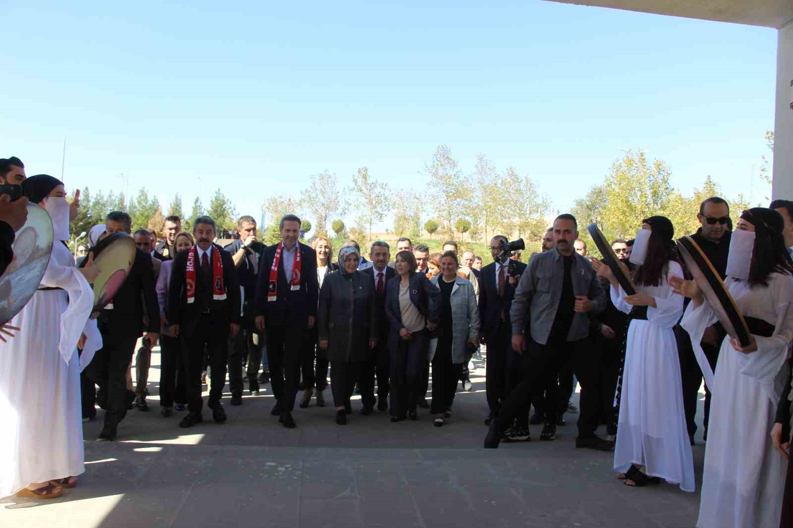 Bakan Bayraktar Şırnak’ta
