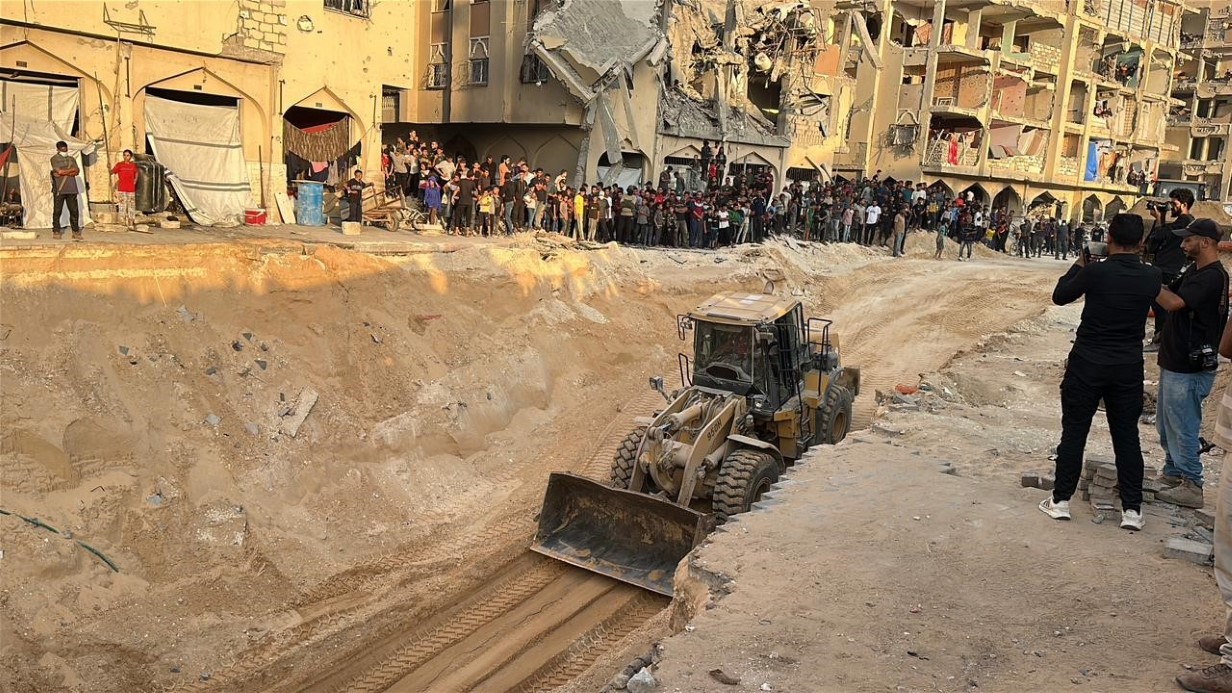 Hamas, İsrailli rehinelerin cesetlerine ulaşmak için kazı çalışmalarını sürdürüyor