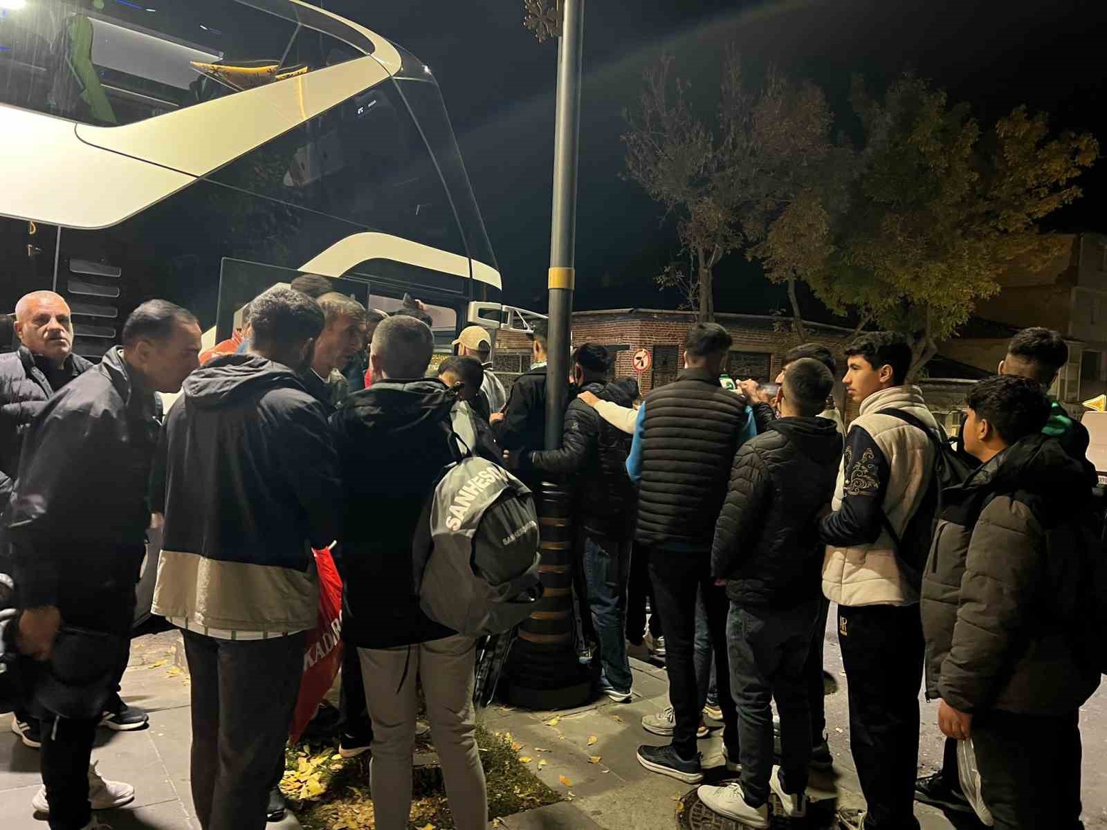 Yeşil beyazlı sevda sınır tanımıyor
