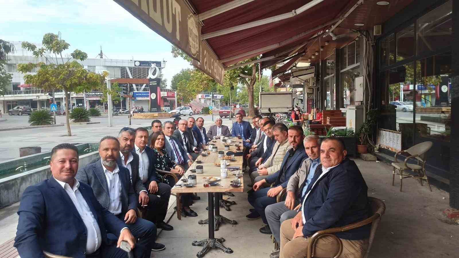 Sarıg&ouml;l&rsquo;de Muhtarlar G&uuml;n&uuml; kutlandı
